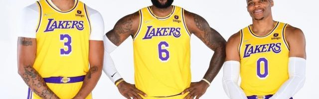 开云全站网站-【观察】数据说话！湖人季前赛全败并不值得担忧